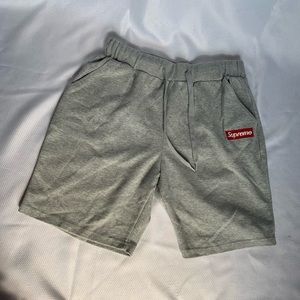 Supreme Men’s Drawstring Sweat Shorts